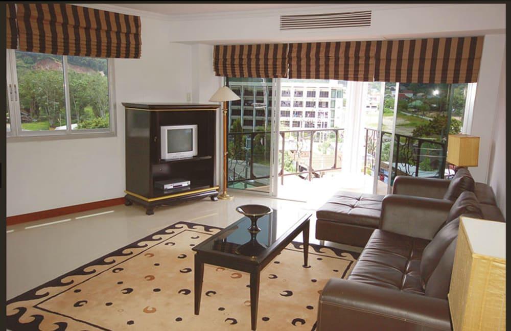 Orchid Kathu Heights Service Apartments Екстериор снимка