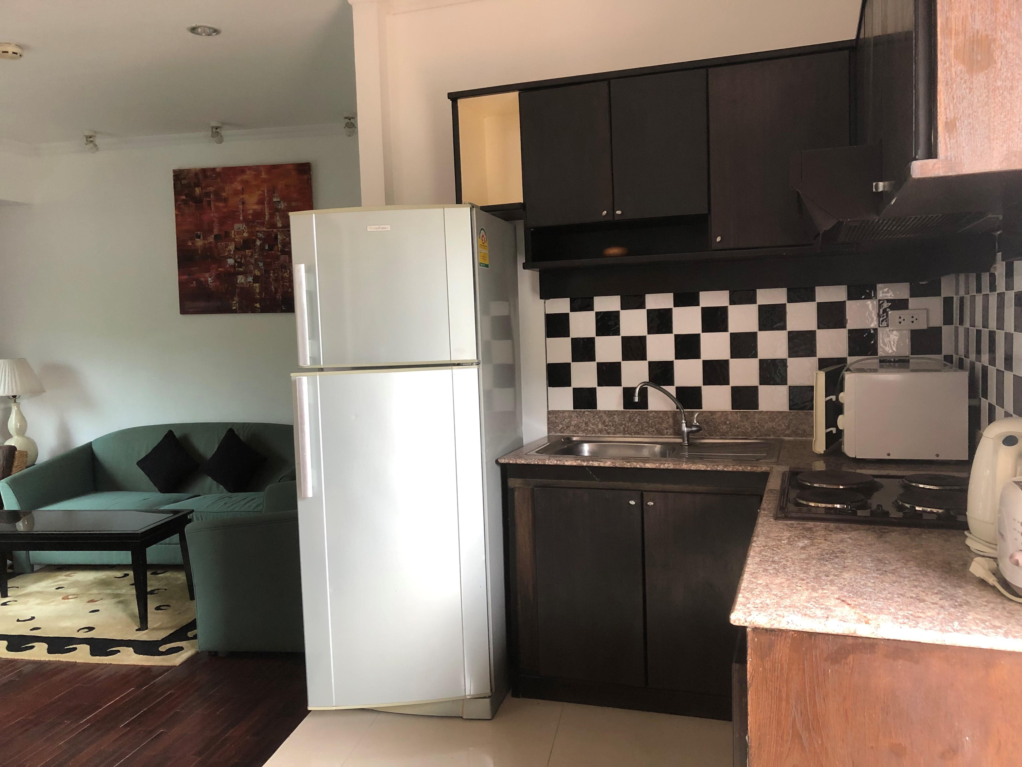 Orchid Kathu Heights Service Apartments Екстериор снимка