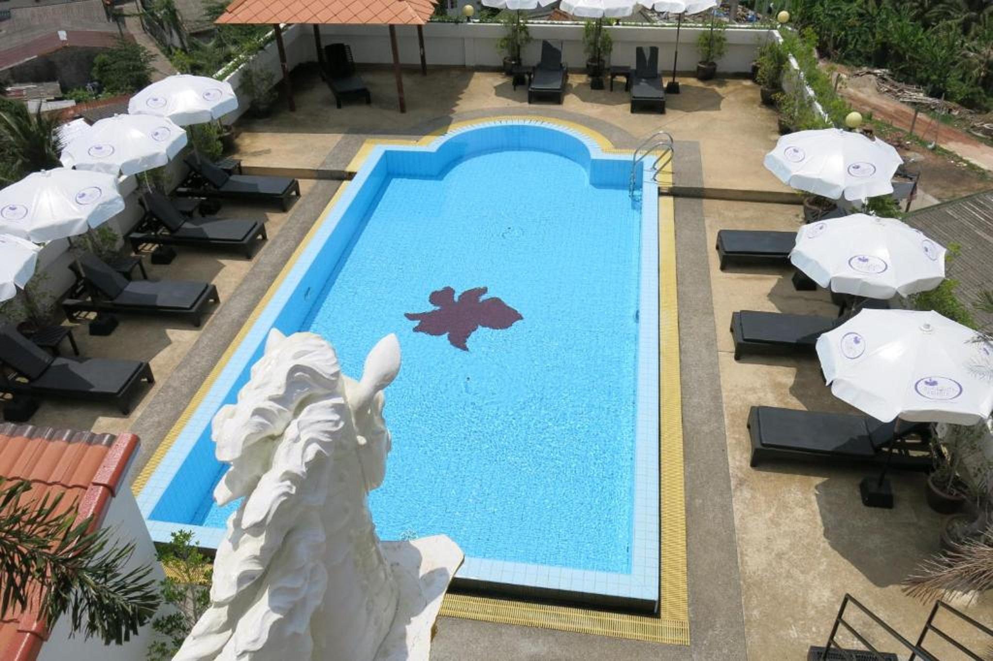 Orchid Kathu Heights Service Apartments Екстериор снимка